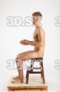 Sitting reference of Andrej 0009